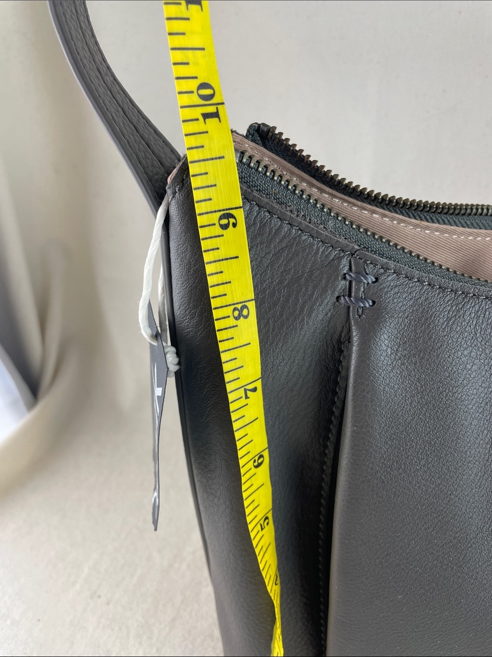 NWT the sak Gray Leather Shoulder Bag - Picture 11 of 12